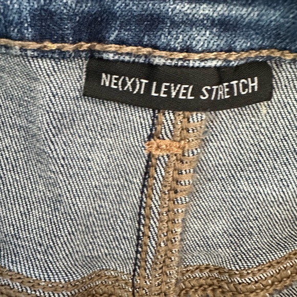 AE Ne(x)t Level High rise Denim Short Short sz 6 - Picture 11 of 15